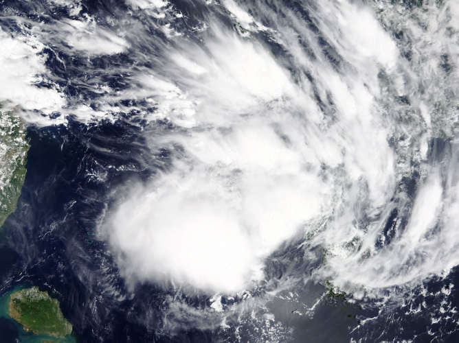 Tropical Storm Nuri forms in the South China Sea - Force Thirteen