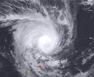 Cyclone Emnati Skirts Mauritius and La Reunion, Chugs Towards MadagascarFebruary 19th, 2022 at 18:22 PM • 3 years ago|  0